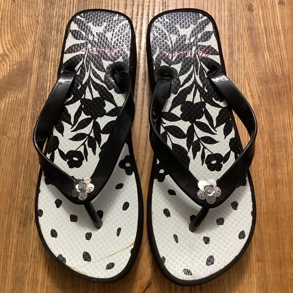 Brighton Flower Brighton Flip Flops